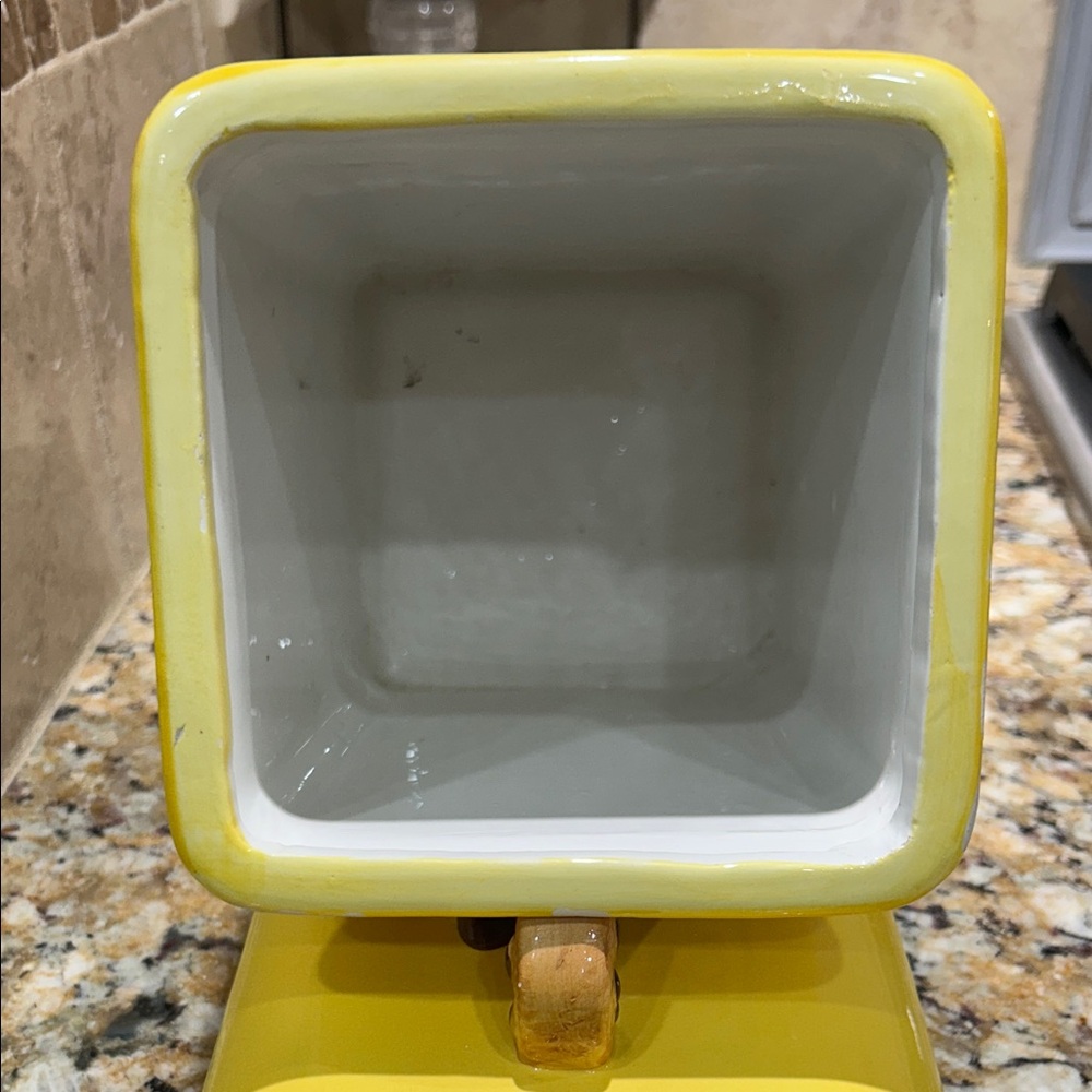Nestle Toll House Recipe Cookie Jar - Picture 8 of 12